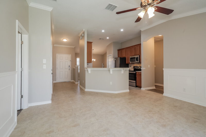 2,620/Mo, 12568 White Cedar Trl Jacksonville, FL 32226 Living Room View