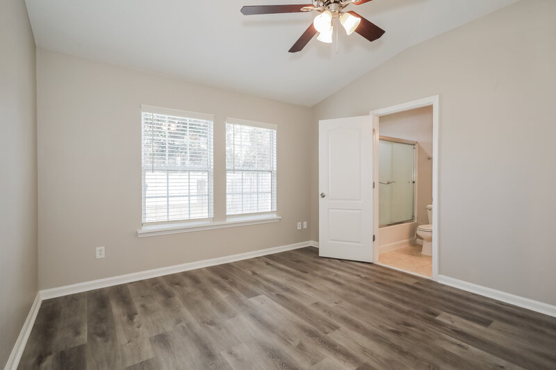 2,620/Mo, 12568 White Cedar Trl Jacksonville, FL 32226 Main Bedroom View
