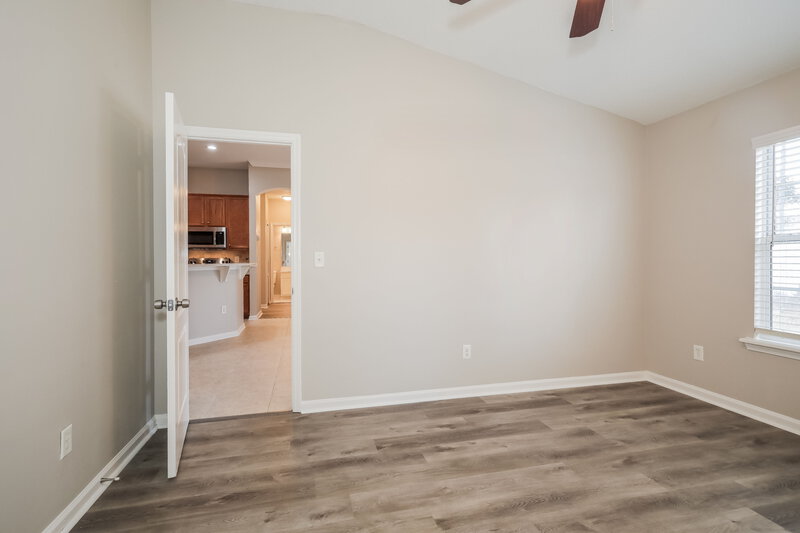 2,620/Mo, 12568 White Cedar Trl Jacksonville, FL 32226 Main Bedroom View 2