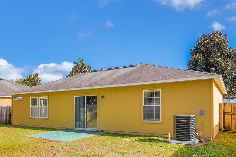 2,620/Mo, 12568 White Cedar Trl Jacksonville, FL 32226 Rear View 2