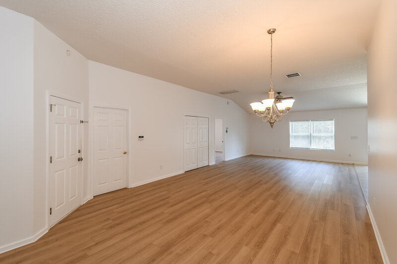 2,010/Mo, 2533 Spring Pond Jacksonville, FL 32221 Dining Room View 2