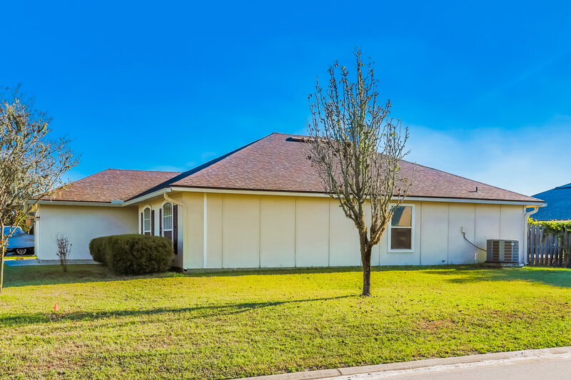 2,005/Mo, 421 Mackenzie Cir Saint Augustine, FL 32092 Front View 2