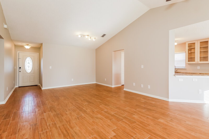 2,005/Mo, 421 Mackenzie Cir Saint Augustine, FL 32092 Living Room View