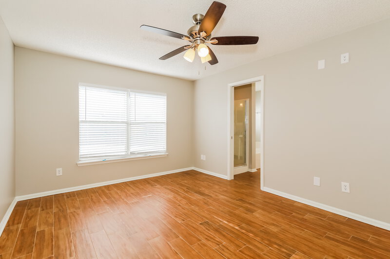 2,005/Mo, 421 Mackenzie Cir Saint Augustine, FL 32092 Main Bedroom View