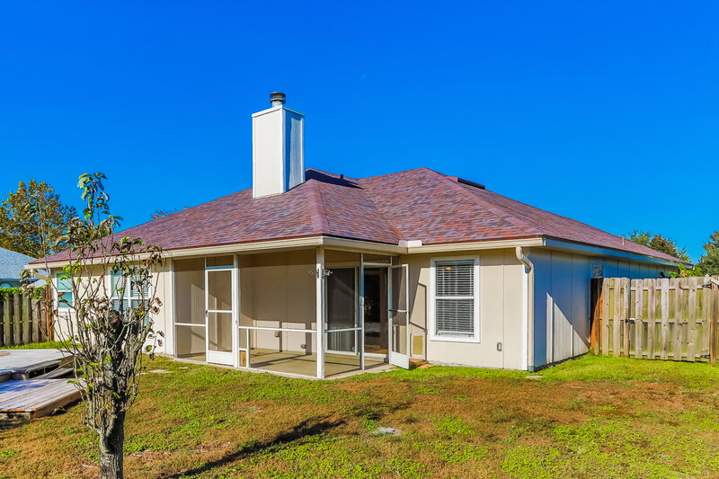2,005/Mo, 421 Mackenzie Cir Saint Augustine, FL 32092 Rear View
