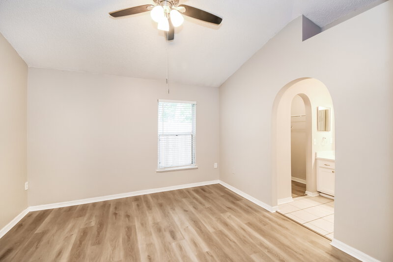 1,970/Mo, 3467 Net Ct Jacksonville, FL 32277 Main Bedroom View