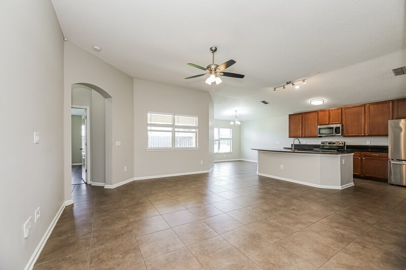 2,120/Mo, 1672 Night Owl Trl Middleburg, FL 32068 Living Room View