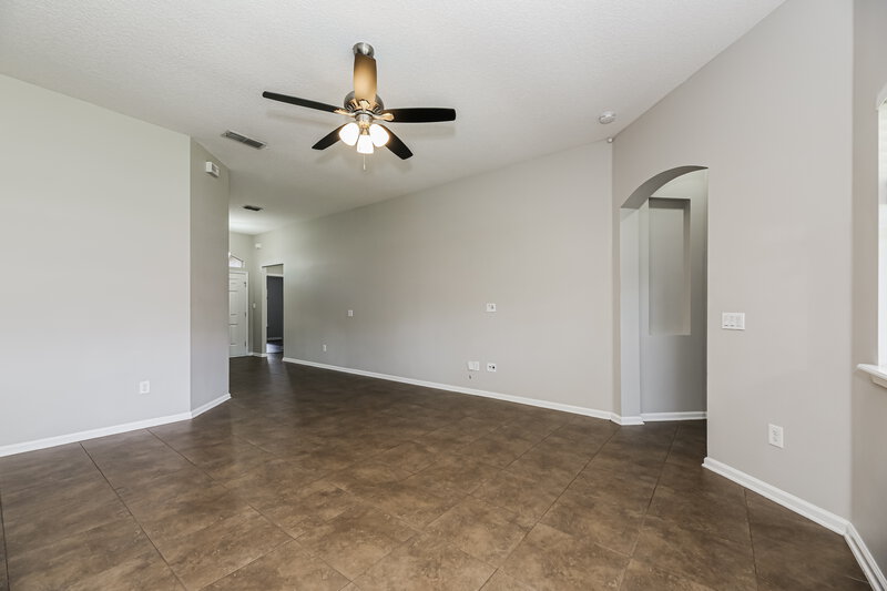 2,120/Mo, 1672 Night Owl Trl Middleburg, FL 32068 Living Room View 2