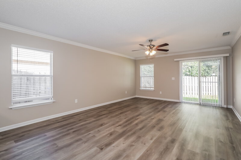 1,710/Mo, 934 Wynfield Cir Saint Augustine, FL 32092 Living Room View