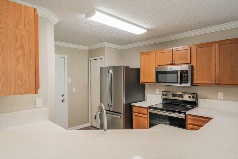 1,710/Mo, 934 Wynfield Cir Saint Augustine, FL 32092 Kitchen View 2
