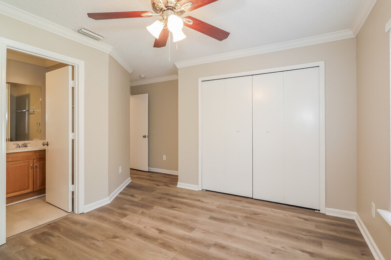 1,710/Mo, 934 Wynfield Cir Saint Augustine, FL 32092 Main Bedroom View 2