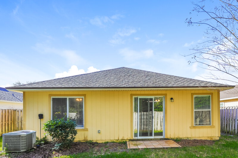 1,710/Mo, 934 Wynfield Cir Saint Augustine, FL 32092 Rear View