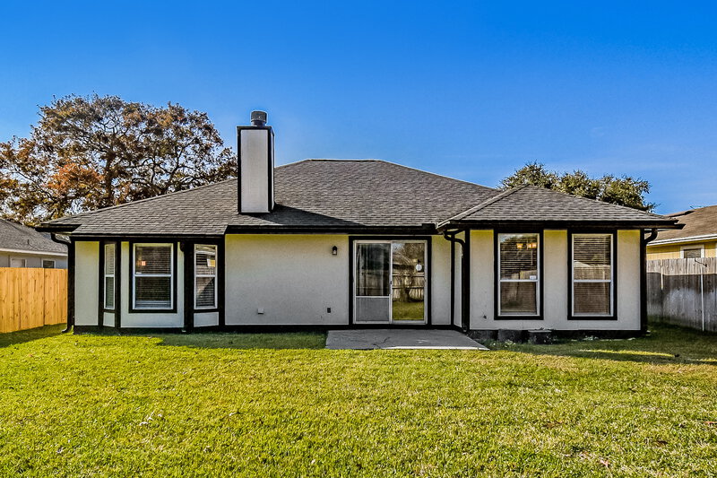 2,125/Mo, 3333 Yucatan Pl Jacksonville, FL 32225 Rear View