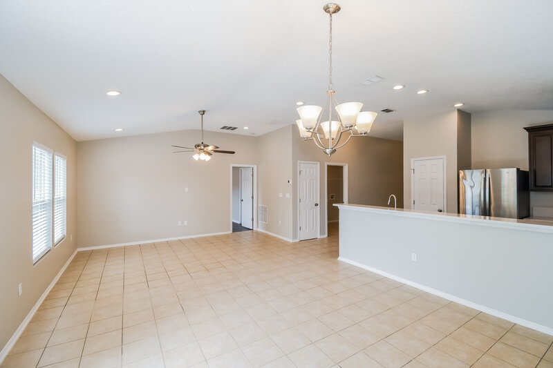 1,845/Mo, 7532 Lirope St Jacksonville, FL 32244 Dining Room View 2