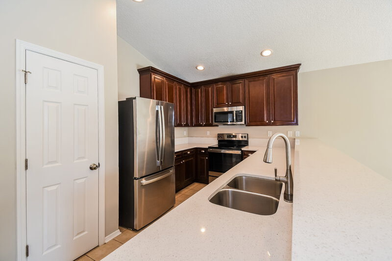 1,845/Mo, 7532 Lirope St Jacksonville, FL 32244 Kitchen View