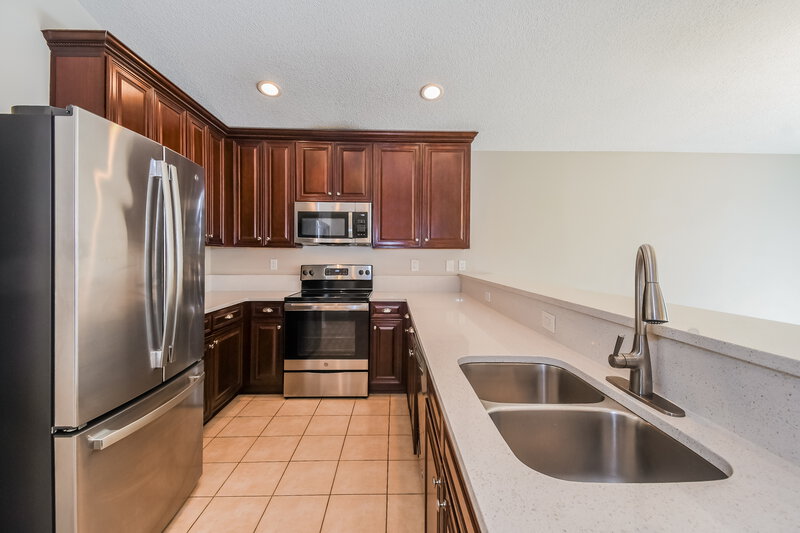 1,845/Mo, 7532 Lirope St Jacksonville, FL 32244 Kitchen View 2