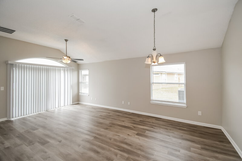 1,805/Mo, 12668 Black Angus Dr Jacksonville, FL 32226 Living Room View