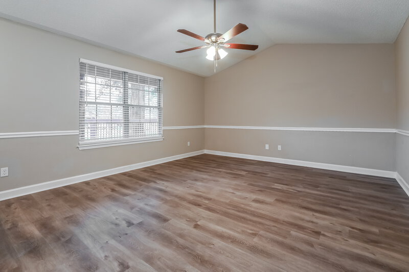 2,275/Mo, 2655 McCormick Woods Dr Jacksonville, FL 32225 Living Room View