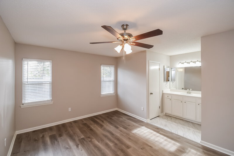 1,995/Mo, 252 Quebec Ln Jacksonville, FL 32225 Main Bedroom View