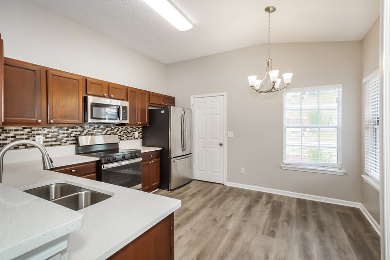 1,690/Mo, 6875 Recreation Trl Jacksonville, FL 32244 Kitchen View 2