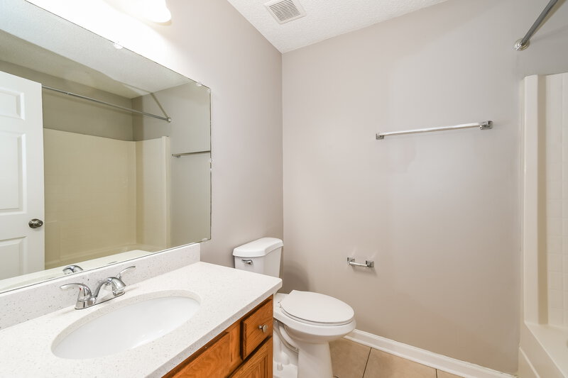 1,830/Mo, 6875 Recreation Trl Jacksonville, FL 32244 Bathroom View