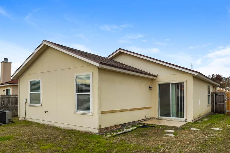 1,690/Mo, 6875 Recreation Trl Jacksonville, FL 32244 Rear View