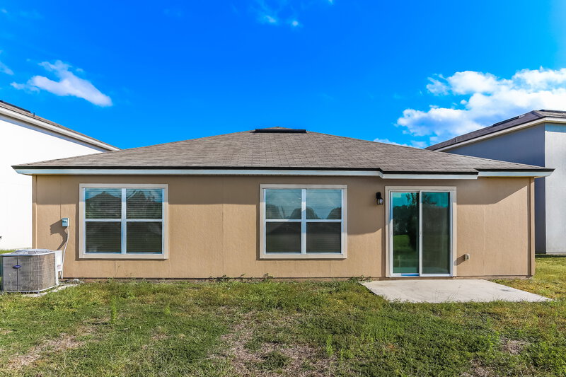 1,830/Mo, 12394 Glimmer Way Jacksonville, FL 32219 Rear View