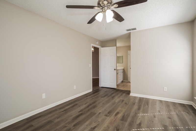 1,855/Mo, 7770 Collins Ridge Blvd Jacksonville, FL 32244 Main Bedroom View 2