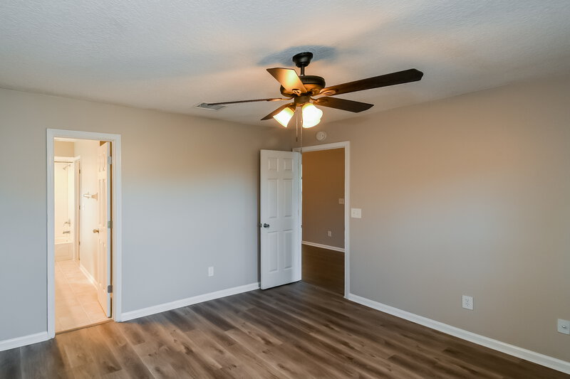 1,670/Mo, 5363 Tessa Ter Jacksonville, FL 32244 Main Bedroom View 2