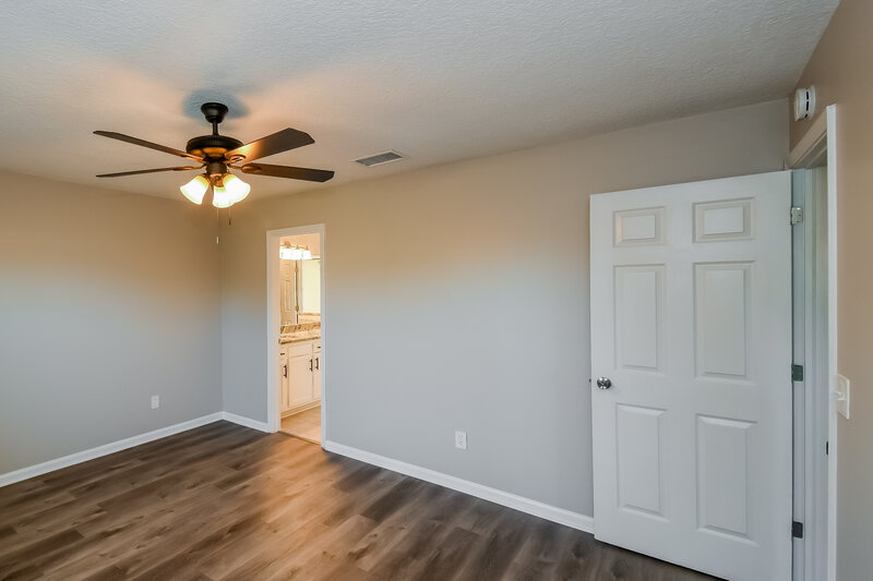 1,670/Mo, 5363 Tessa Ter Jacksonville, FL 32244 Main Bedroom View 3