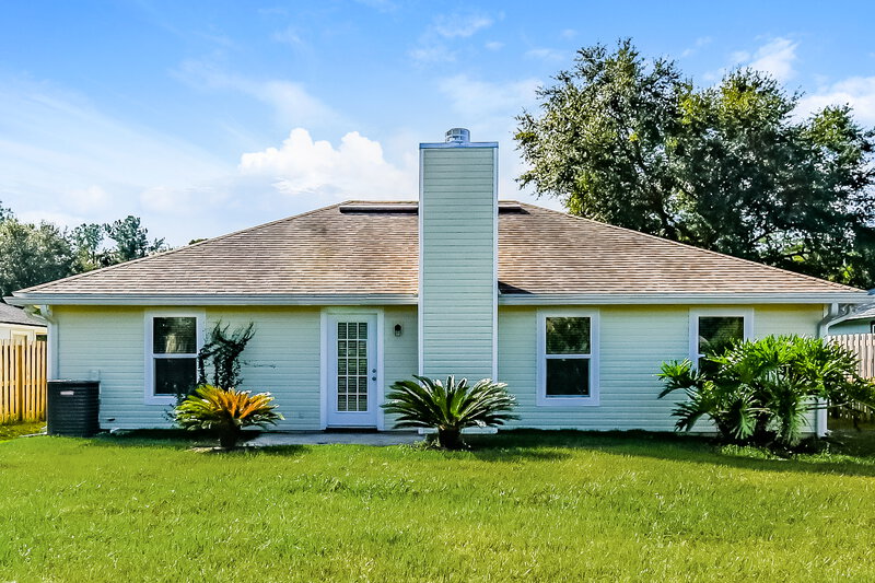 1,670/Mo, 5363 Tessa Ter Jacksonville, FL 32244 Rear View