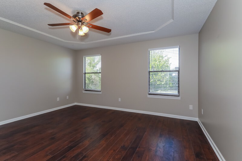 2,065/Mo, 4423 Huntington Forest Blvd Jacksonville, FL 32257 Living Room View 3