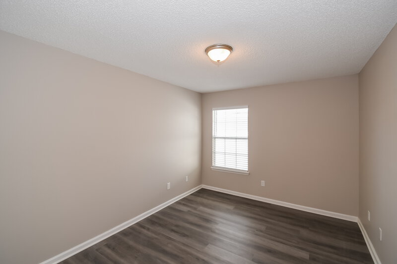 2,070/Mo, 9549 Staples Mill Dr Jacksonville, FL 32244 Bedroom View
