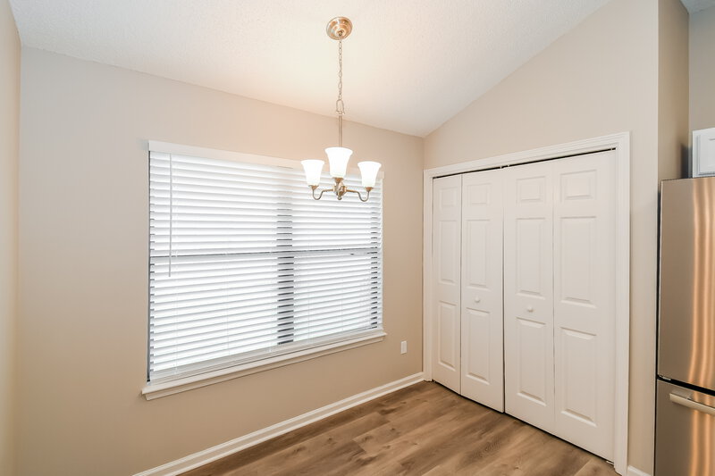 1,980/Mo, 2712 Secret Harbor Dr Orange Park, FL 32065 Breakfast Nook View