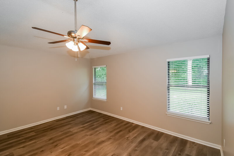 1,980/Mo, 2712 Secret Harbor Dr Orange Park, FL 32065 Main Bedroom View