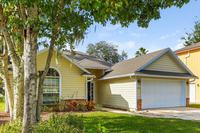 1,900/Mo, 8778 Celia Ct Jacksonville, FL 32217 Front View 2