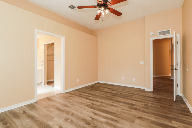 1,900/Mo, 8778 Celia Ct Jacksonville, FL 32217 Main Bedroom View 2