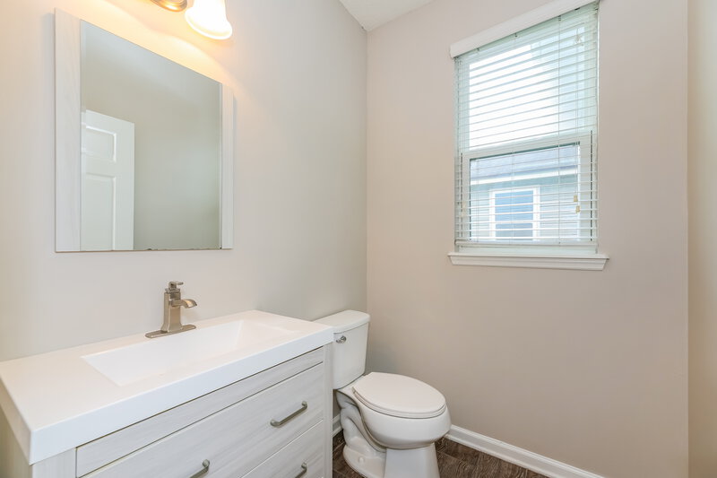 1,940/Mo, 3059 Holly Grove Ln Orange Park, FL 32073 Powder Room View