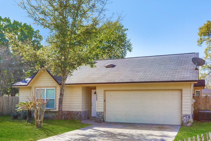 2,260/Mo, 2938 Seans Ct Green Cove Springs, FL 32043 Front View