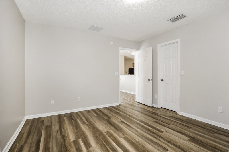 1,745/Mo, 1971 Longneedle Ln Middleburg, FL 32068 Main Bedroom View 2