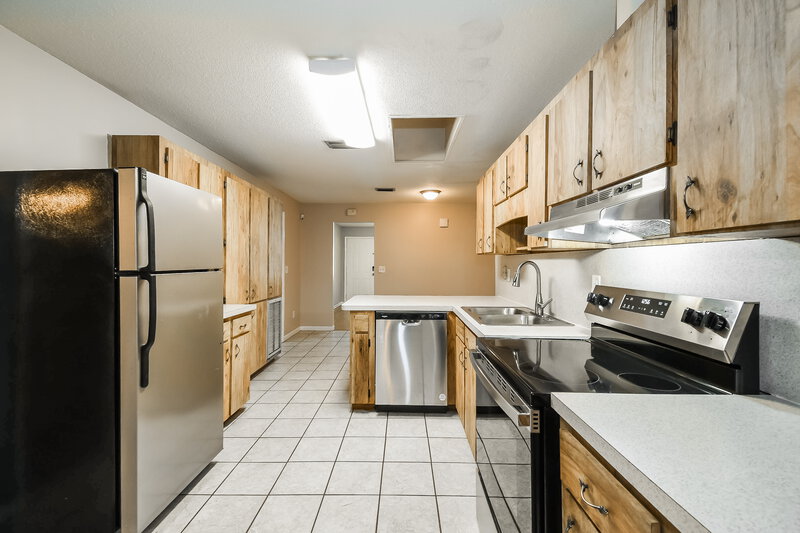 1,545/Mo, 4643 Ramona Blvd Jacksonville, FL 32205 Kitchen View