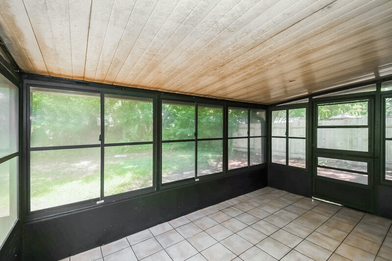 1,545/Mo, 4643 Ramona Blvd Jacksonville, FL 32205 Sun Room View