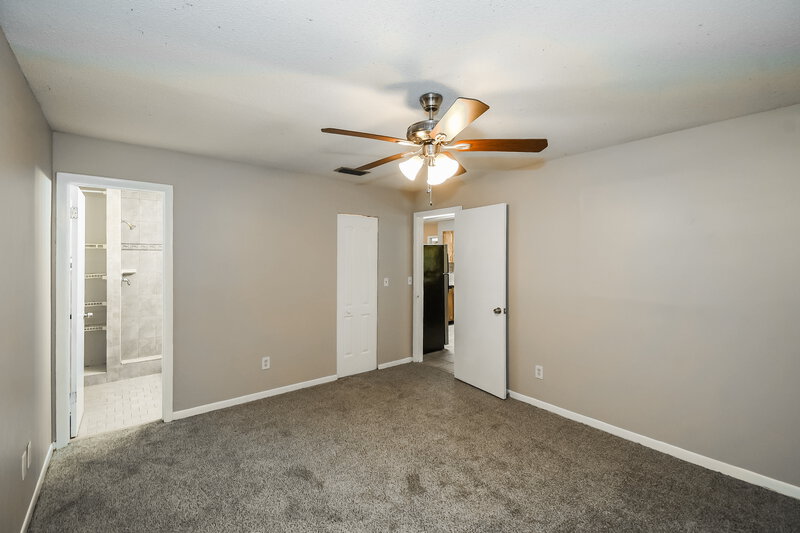 1,545/Mo, 4643 Ramona Blvd Jacksonville, FL 32205 Main Bedroom View 2