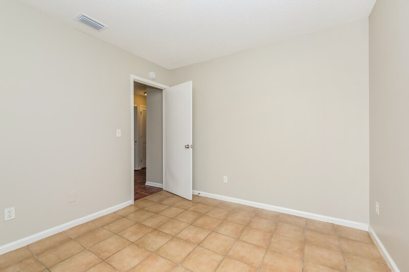 1,475/Mo, 10656 Northwyck Dr Jacksonville, FL 32218 Bedroom View 3