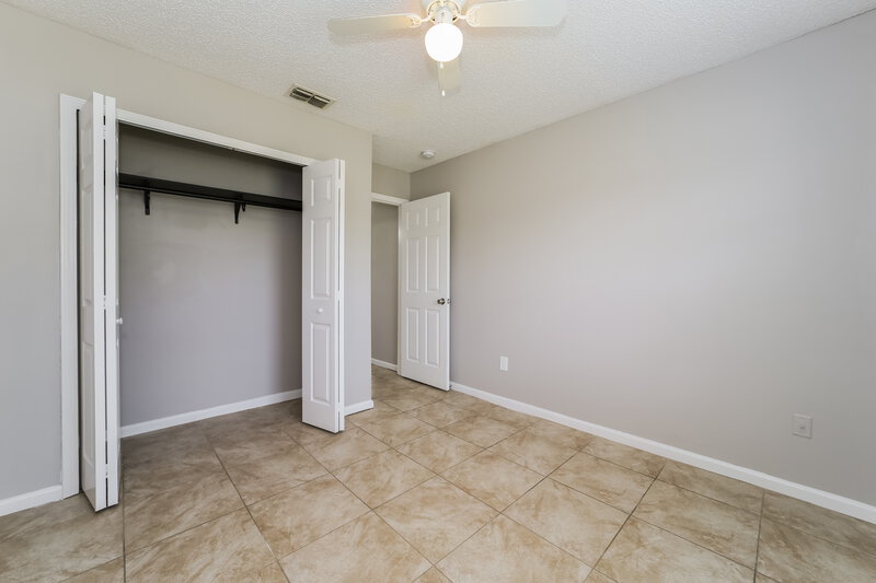 1,775/Mo, 4344 Marsh Hawk Dr S Jacksonville, FL 32218 Bedroom View 3