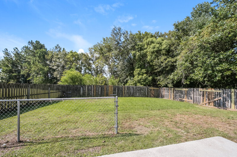 1,775/Mo, 4344 Marsh Hawk Dr S Jacksonville, FL 32218 Rear View