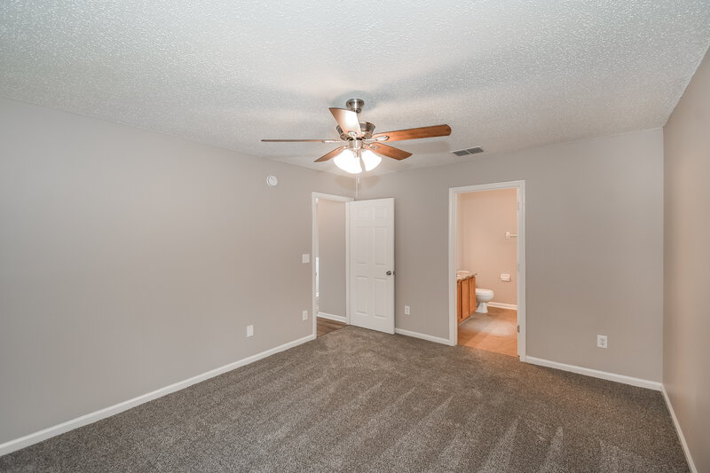 1,630/Mo, 6918 S Recreation Trail Jacksonville, FL 32244 Main Bedroom View 2