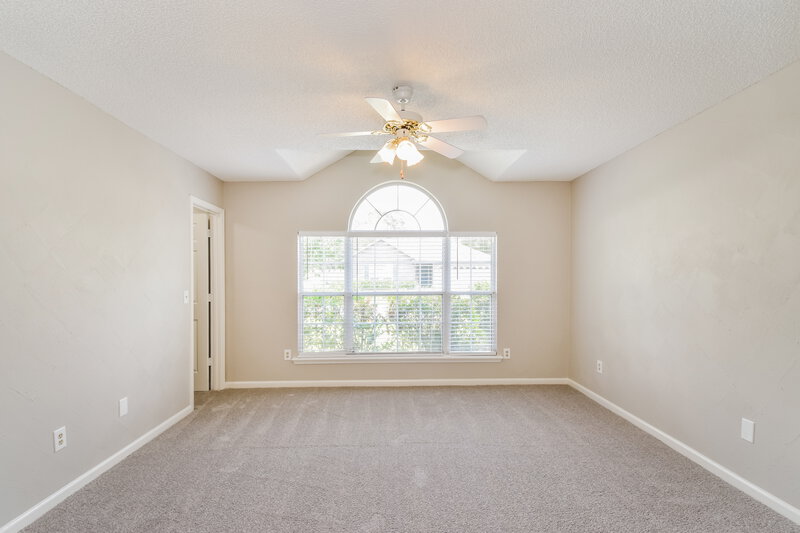 2,570/Mo, 8274 Creek Hollow Ct Jacksonville, FL 32244 Main Bedroom View