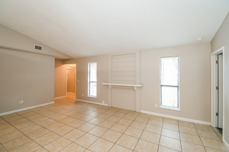 1,700/Mo, 5159 Beige St Jacksonville, FL 32258 Living Room View