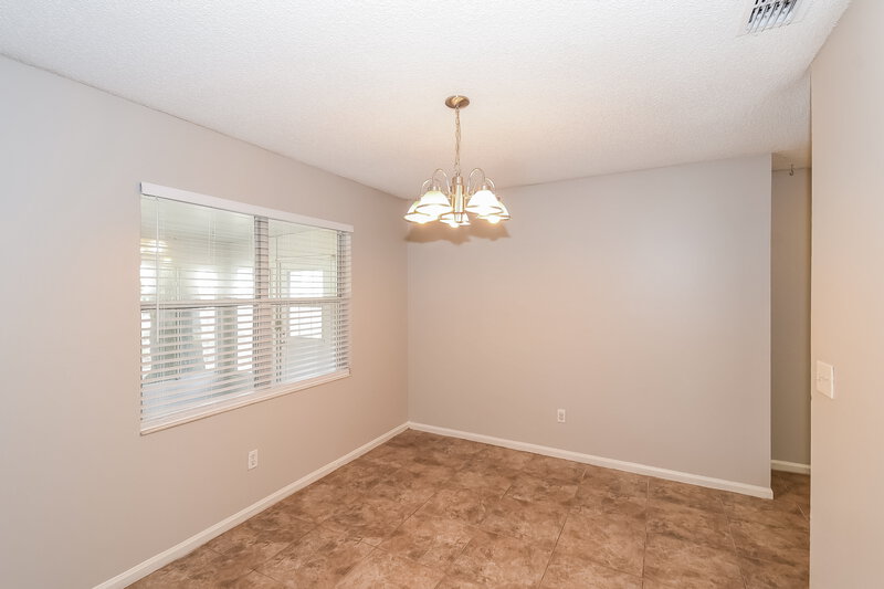 1,770/Mo, 8244 Sawmill Creek Dr Jacksonville, FL 32244 Dining Room View